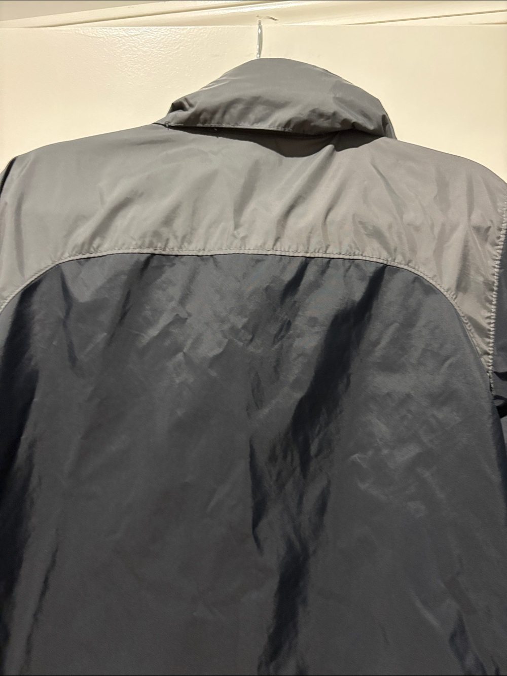 Columbia Windbreaker Jacket Small Gray Black Hooded Zip Rain shell - Picture 7 of 7